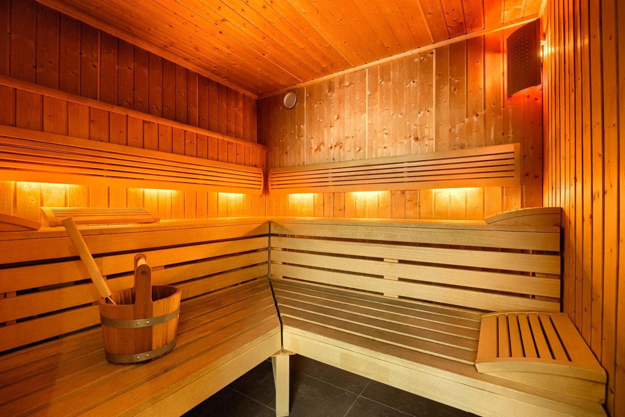 Sunny Bliss Polanki Klonowa, 350m Beach, Pool, Sauna, Gym Apartment Kolberg